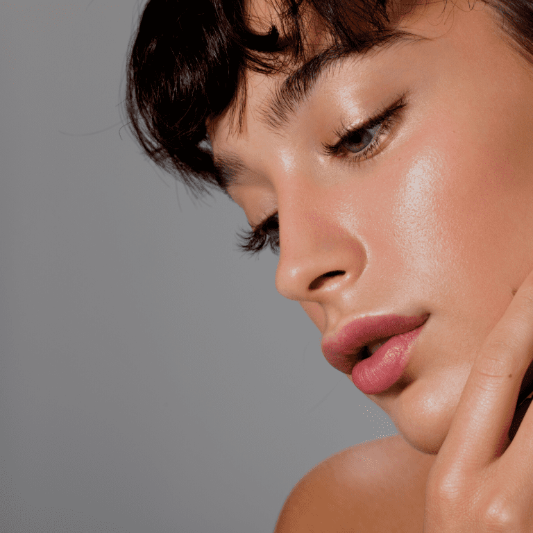 ¿Cómo influye tu ciclo hormonal en tu piel y en los tratamientos estéticos?